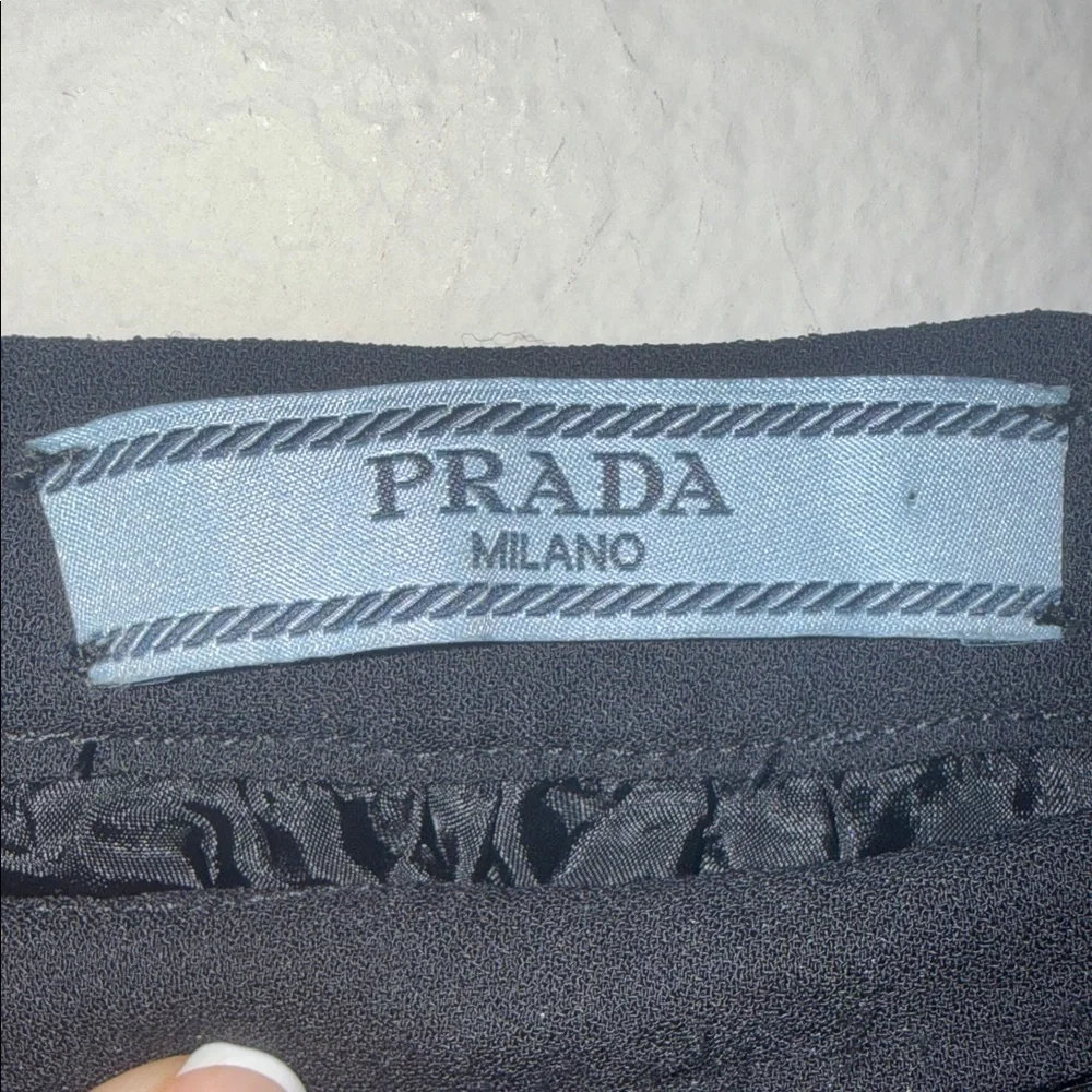 Authentic Prada Classic Black Viscose A-Line Skirt - size 42 US 6. H - Picture 2 of 8